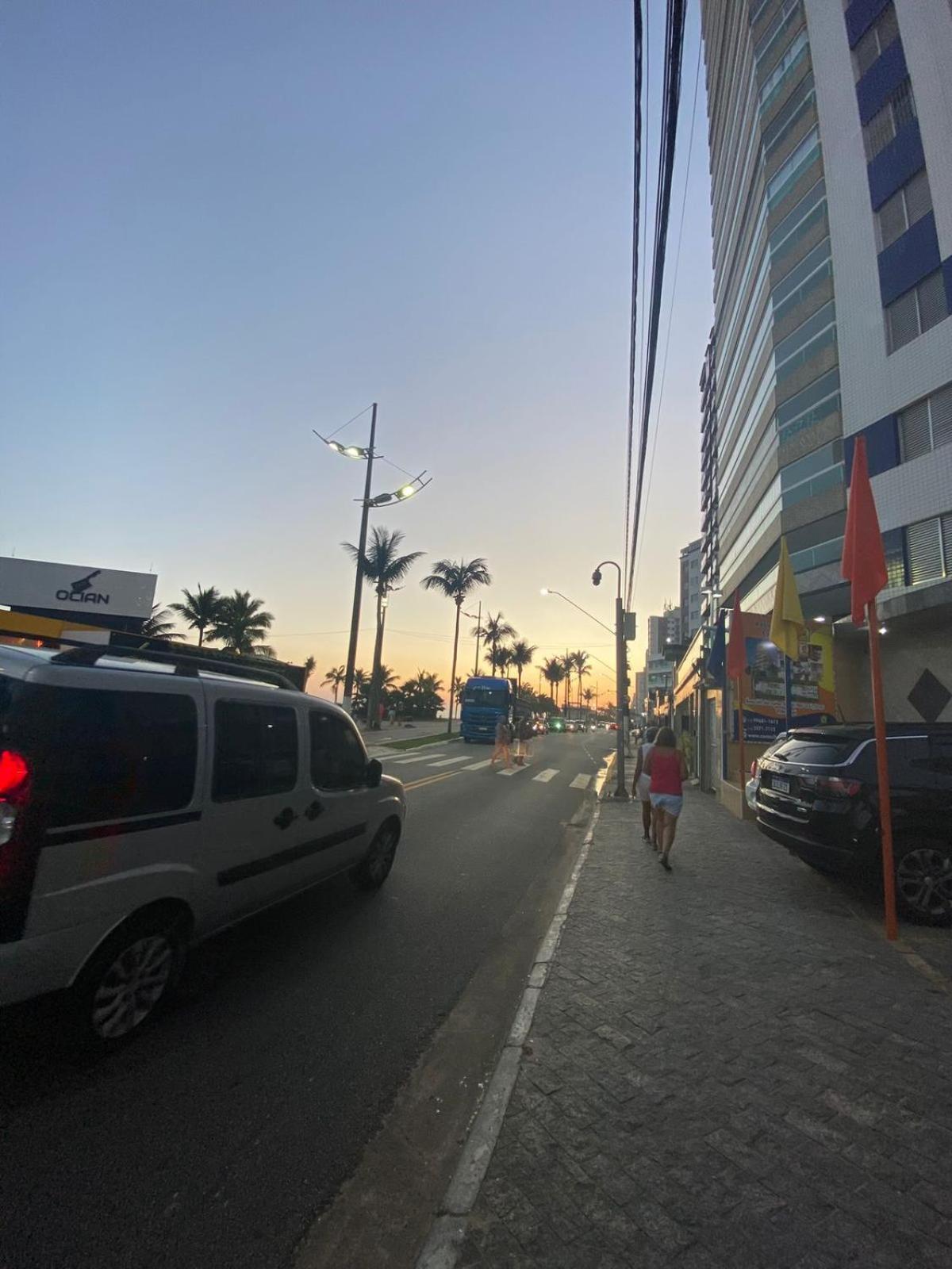 Apartamento Kitnet Pe Na Areia Praia Ocian Praia Grande  Esterno foto
